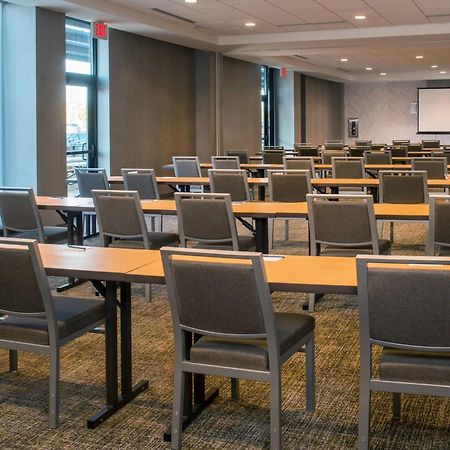 Springhill Suites By Marriott Gainesville Haymarket Экстерьер фото